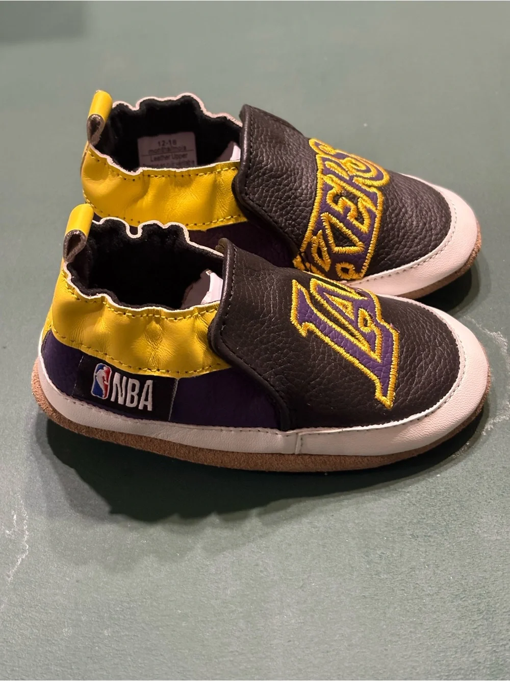 NIB Robeez LA Lakers Leather Baby Shoes (12-18 Mos) Like New